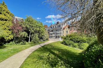 Dakappartement te koop in Sint-Andries