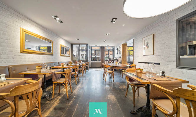 Gebouw voor gemengd gebruik te koop in Brugge