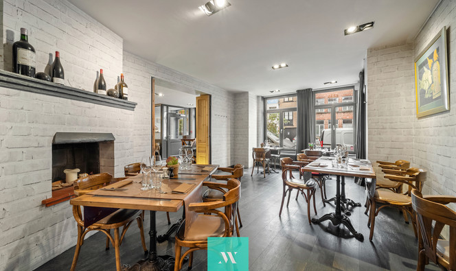 Gebouw voor gemengd gebruik te koop in Brugge