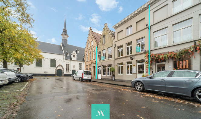 Gebouw voor gemengd gebruik te koop in Brugge