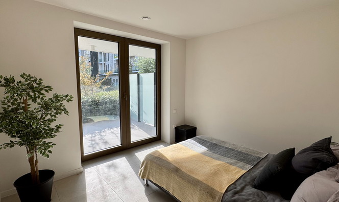 Gelijkvloerse verdieping te koop in Oostende